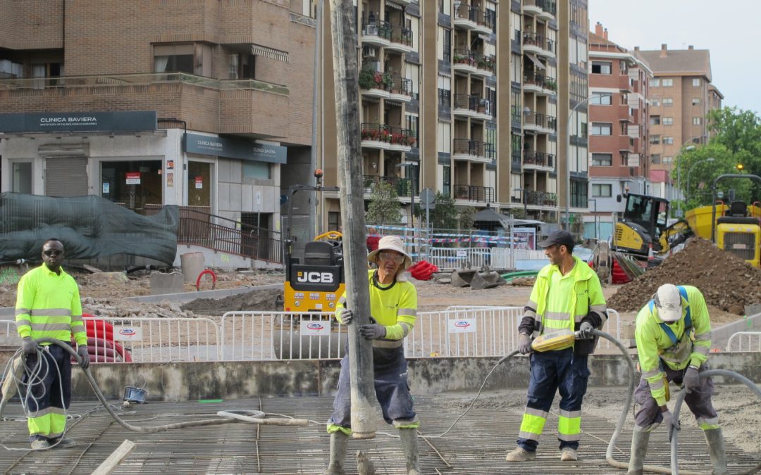 Finaliza la reconstrucción del nuevo puente ferroviario de Vara de Rey